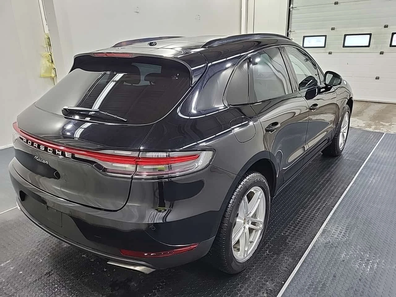 Porsche Macan * AWD * CARFAX * �������� * �������� *  | Mobile.bg � ����������� 3