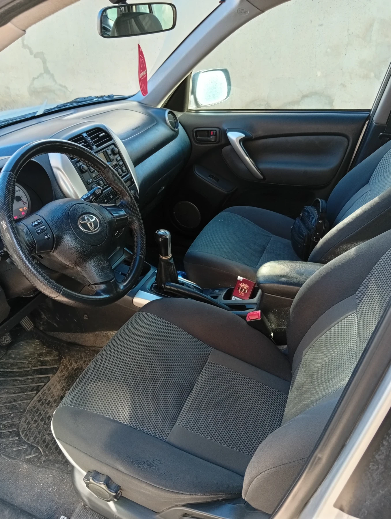 Toyota Rav4, снимка 4 - Автомобили и джипове - 53841991