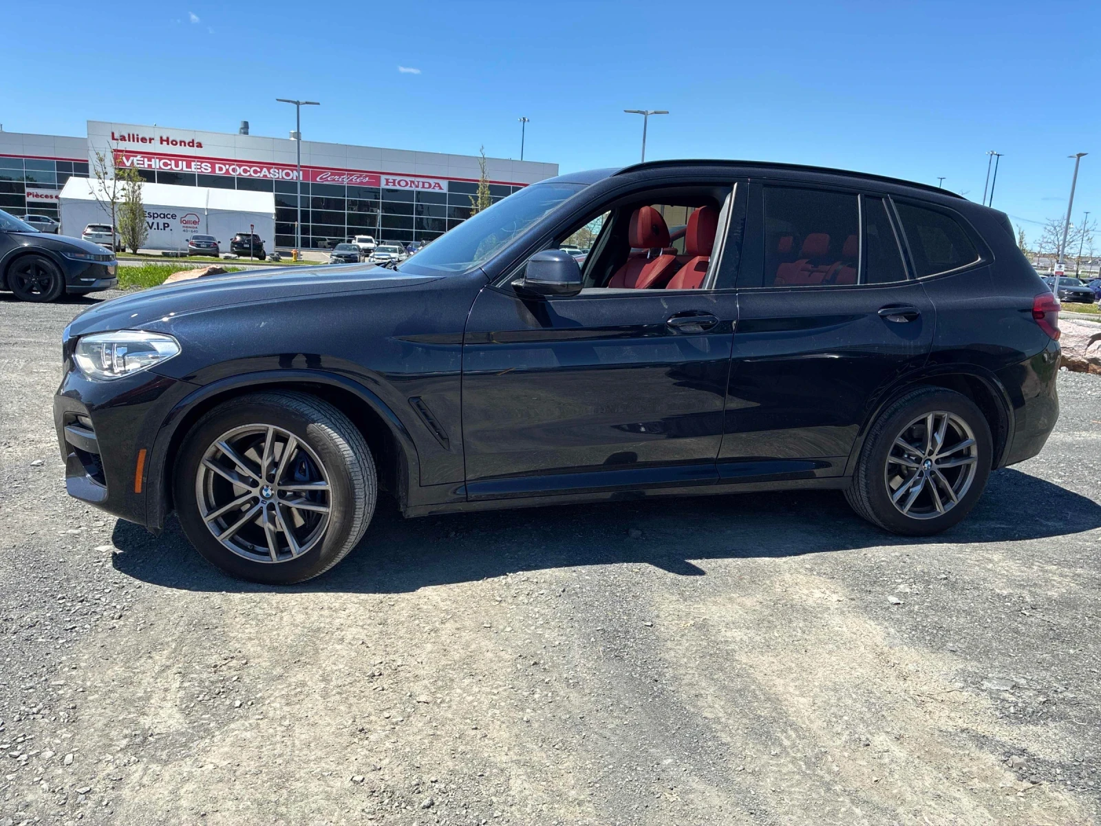 BMW X3 M ПАКЕТ * ПОДГРЕВ * ПАНОРАМА * HARMAN KARDON, снимка 2 - Автомобили и джипове - 54635940