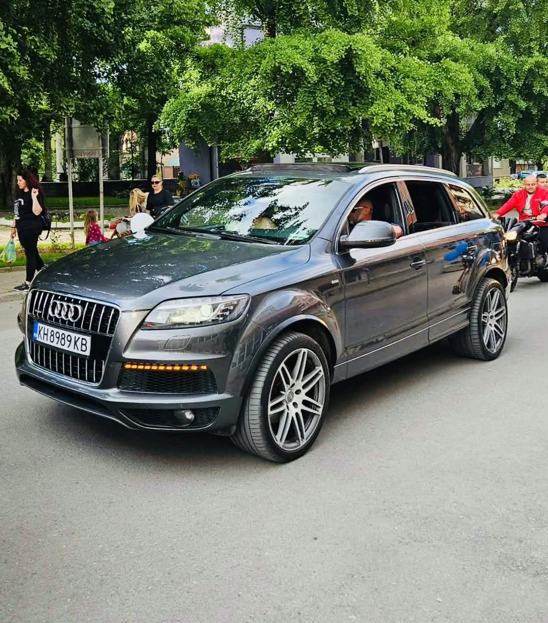 Audi Q7, снимка 2 - Автомобили и джипове - 55826854