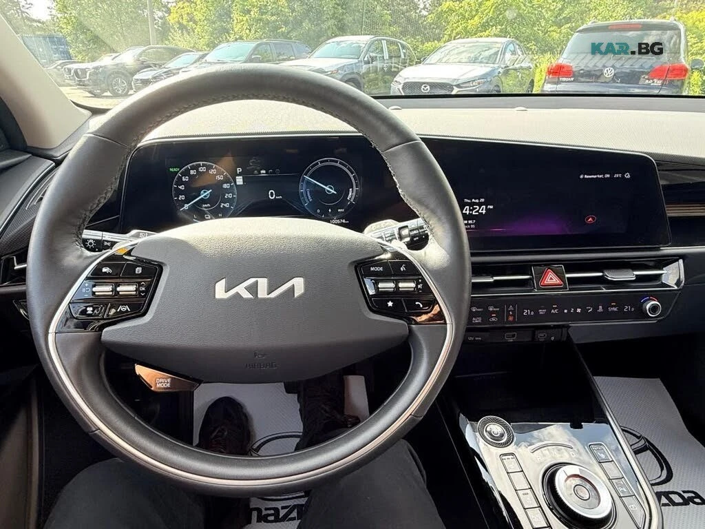 Kia Niro ACC * 360 * АвтоКредит * (ЦЕНА ДО БГ), снимка 12 - Автомобили и джипове - 56269559