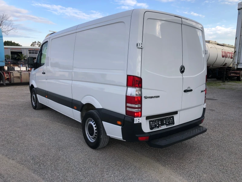 Mercedes-Benz Sprinter 311 CDI, Клима, Средна база, снимка 4 - Бусове и автобуси - 47526455