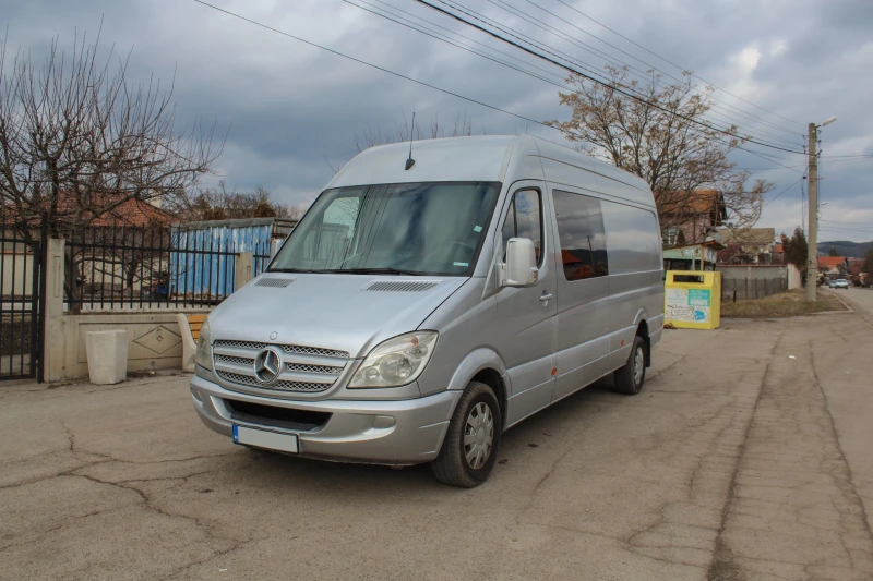 Mercedes-Benz Sprinter 318 Макси Автомат, снимка 1 - Бусове и автобуси - 49291667