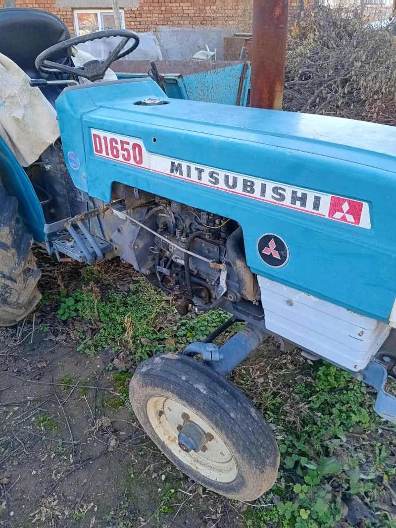Трактор Mitsubishi D1650, снимка 3 - Селскостопанска техника - 52496233