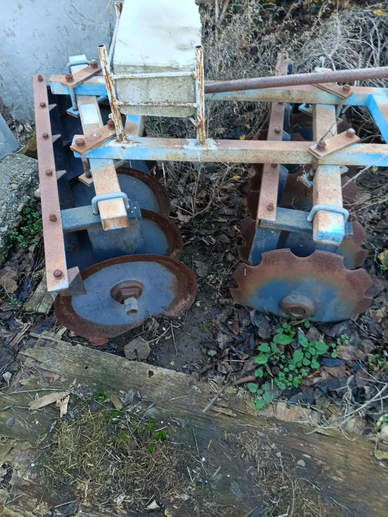 Трактор Mitsubishi D1650, снимка 10 - Селскостопанска техника - 52496233