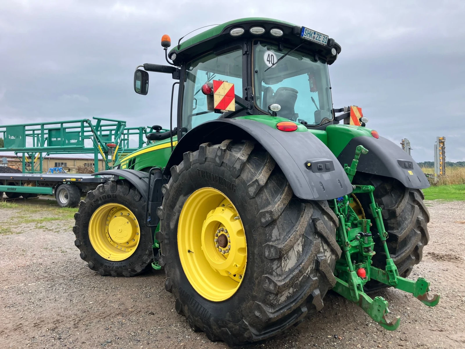 Трактор John Deere 8400R POWER SHIFT E-23 ЛИЗИНГ - изображение 4
