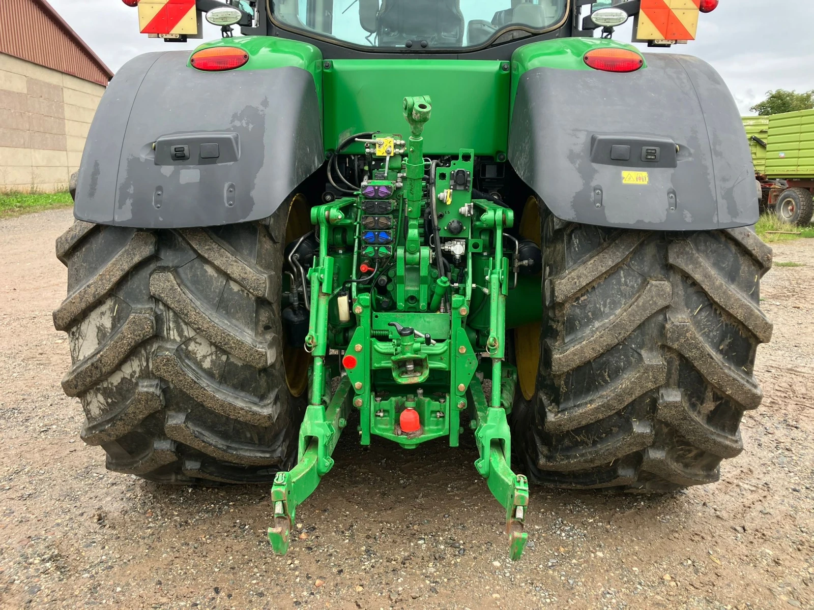 Трактор John Deere 8400R POWER SHIFT E-23 ЛИЗИНГ - изображение 7