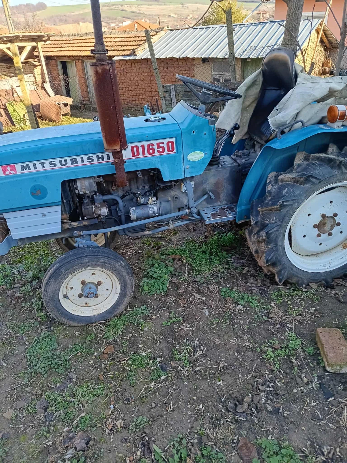 Трактор Mitsubishi D1650 - изображение 2