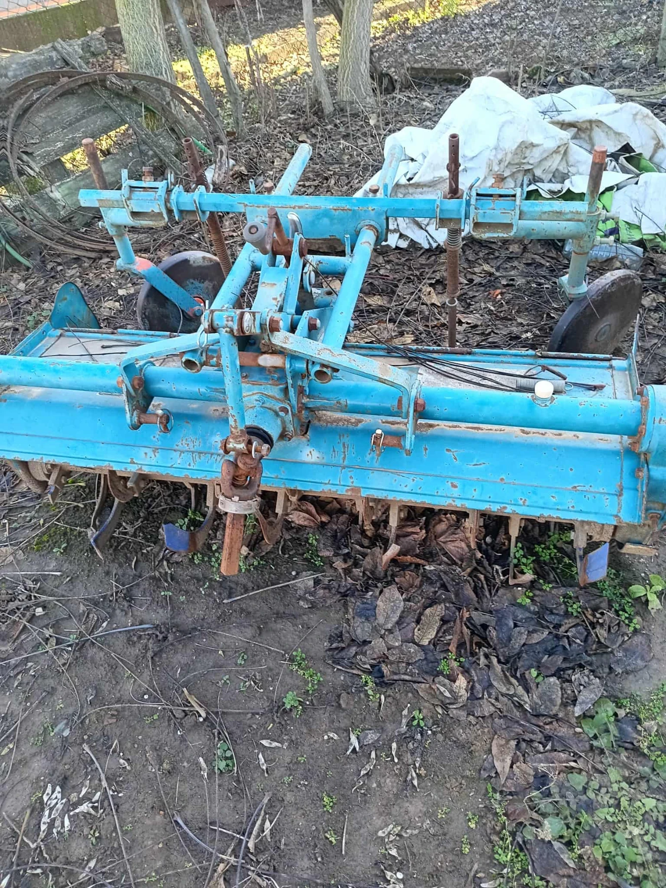 Трактор Mitsubishi D1650 - изображение 4