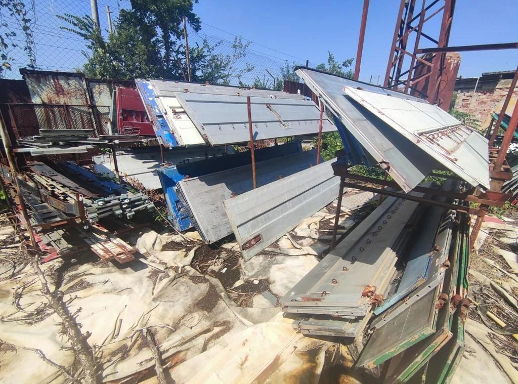   Humbaur HSA 2006 | Mobile.bg   11