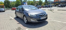 Обява за продажба на Opel Astra J ~10 499 лв. - изображение 1