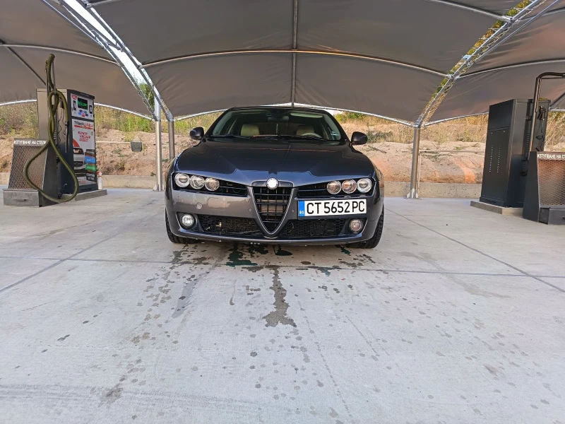 Alfa Romeo 159 2, 4JTD, снимка 2 - Автомобили и джипове - 52657179