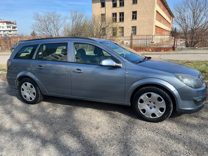 Opel Astra, снимка 1 - Автомобили и джипове - 46434003