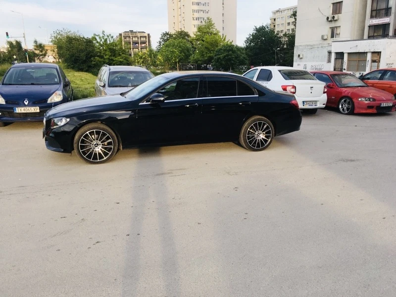 Mercedes-Benz E 200 9 степенна кутия, снимка 9 - Автомобили и джипове - 46615836