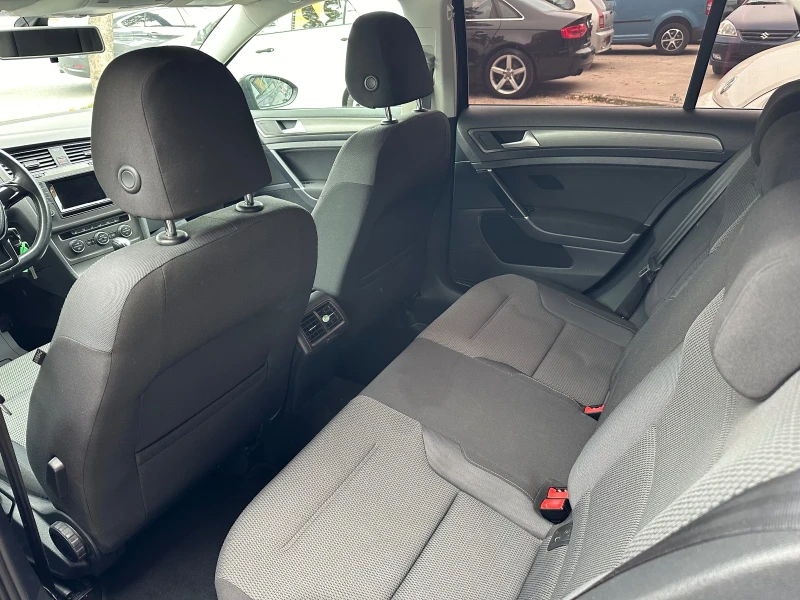 VW Golf Vll 2.0 TDI Автомат Нави , снимка 7 - Автомобили и джипове - 47280800