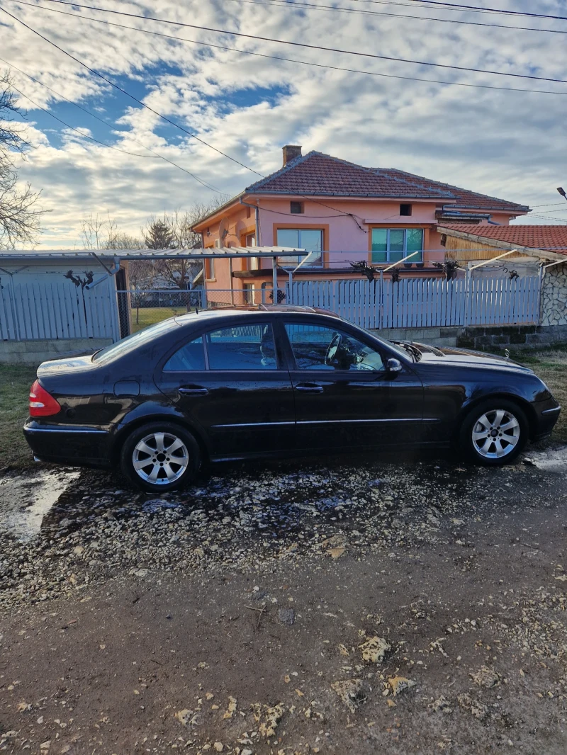 Mercedes-Benz E 350   GAZ, снимка 4 - Автомобили и джипове - 48801586