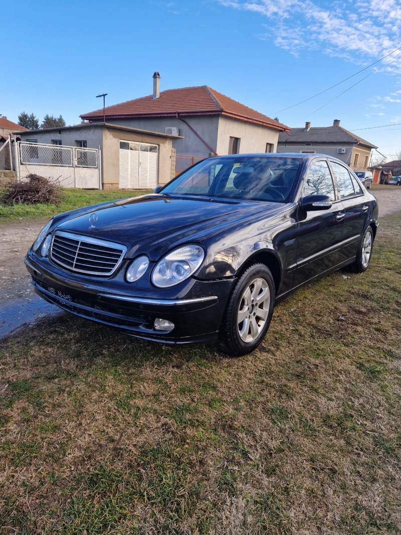 Mercedes-Benz E 350   GAZ, снимка 1 - Автомобили и джипове - 48801586