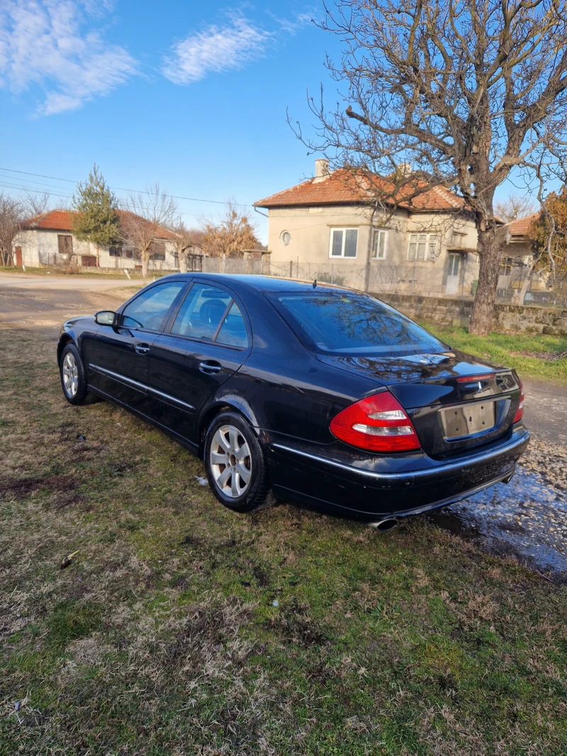 Mercedes-Benz E 350   GAZ, снимка 5 - Автомобили и джипове - 48801586