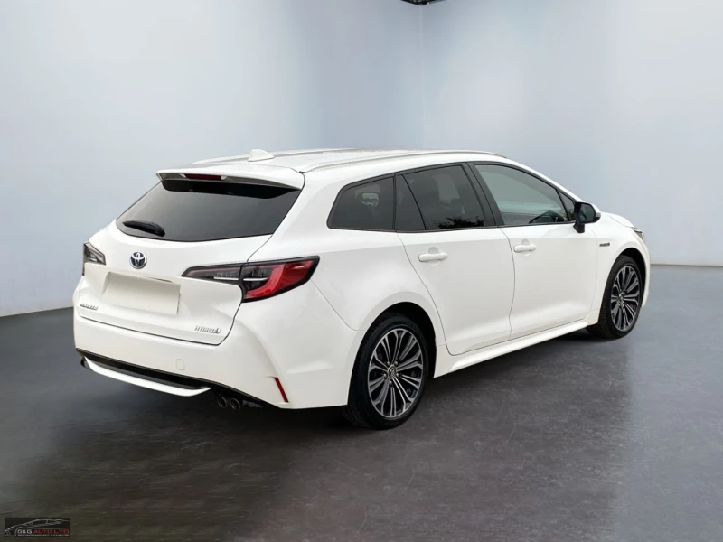 Toyota Corolla 2.0HYBRID/179HP/LED/ACC/CAM/NAVI/TSR/795b, снимка 5 - Автомобили и джипове - 48910092