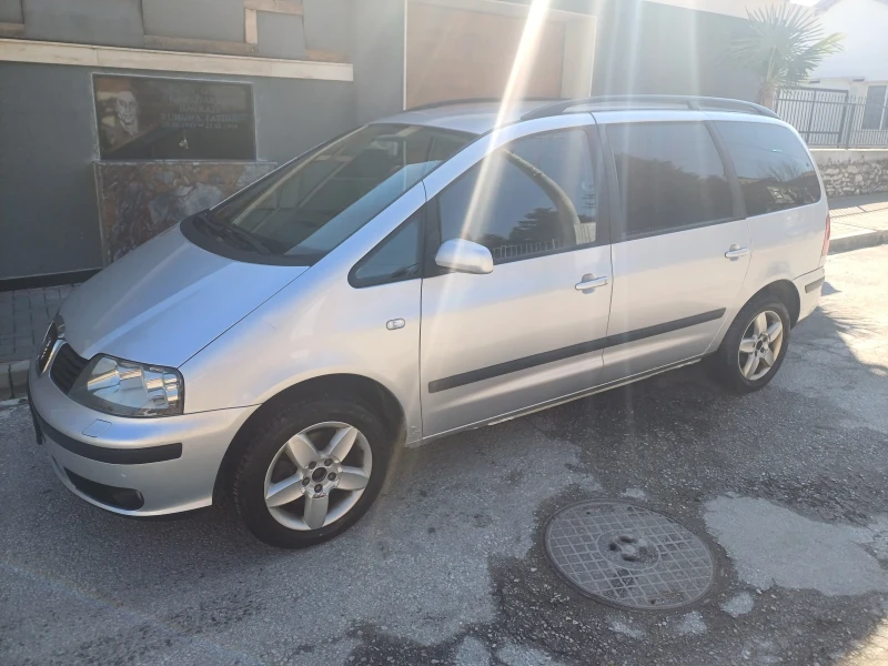 Seat Alhambra 1.9TDI 131KC 7МЕСТА ТОП ОФЕРТА , снимка 5 - Автомобили и джипове - 49360074