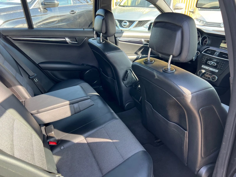 Mercedes-Benz C 200 FACELIFT AVTOMAT, снимка 13 - Автомобили и джипове - 51498862