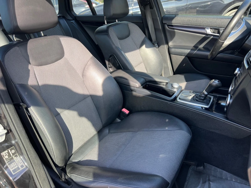 Mercedes-Benz C 200 FACELIFT AVTOMAT, снимка 11 - Автомобили и джипове - 51498862