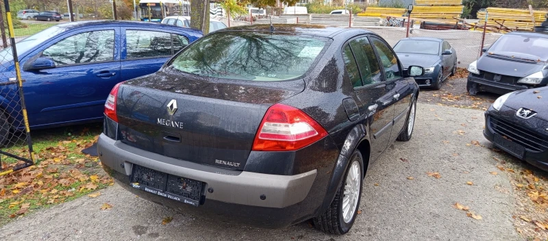 Renault Megane 1.9DCI СЕДАН УНИКАЛЕН , снимка 6 - Автомобили и джипове - 52170906