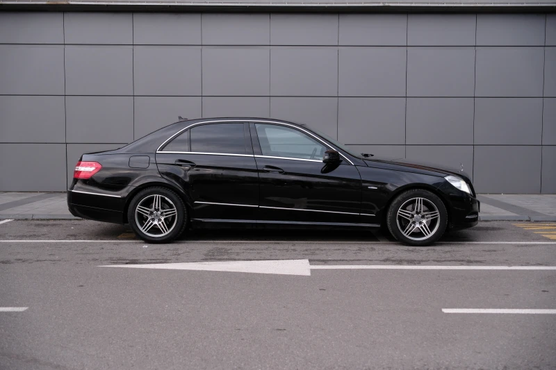 Mercedes-Benz E 350 4Matic 265кс Avantgarde ILS, снимка 2 - Автомобили и джипове - 52645473