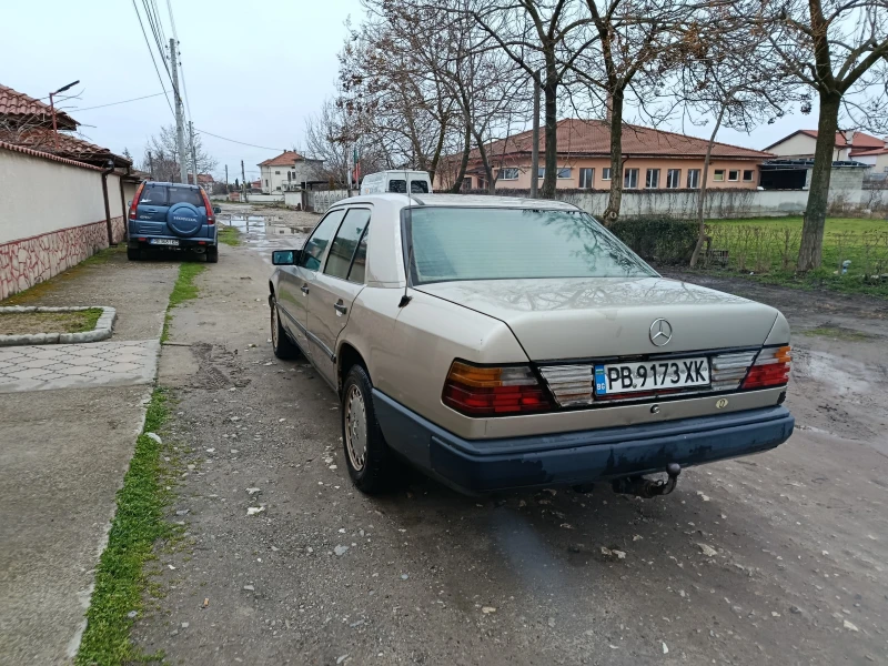 Mercedes-Benz 124 2.5 Дизел, снимка 7 - Автомобили и джипове - 53440801