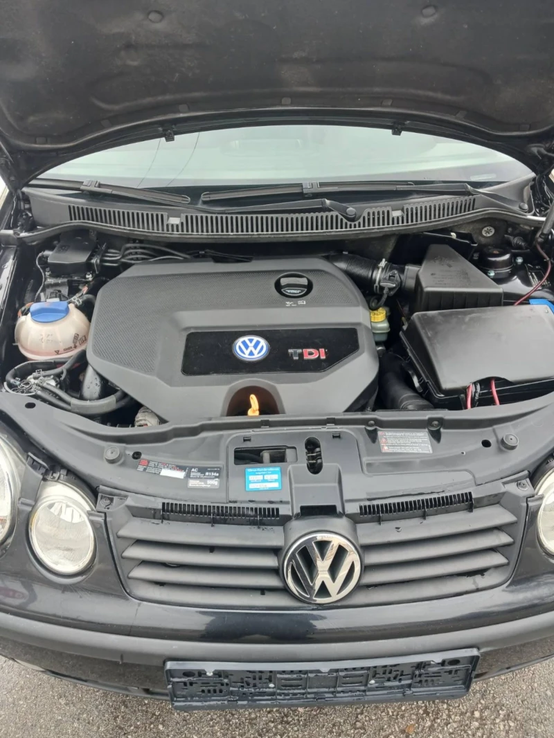 VW Polo Top.FULL EXTRA. 1.9TDI UNIKAT, снимка 11 - Автомобили и джипове - 53513290