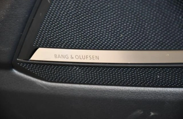 Audi Rs6 /QUATTRO/DYNAMIC/PANO/B&O/MATRIX/360/BLACK OPTIC/, снимка 16 - Автомобили и джипове - 53267618