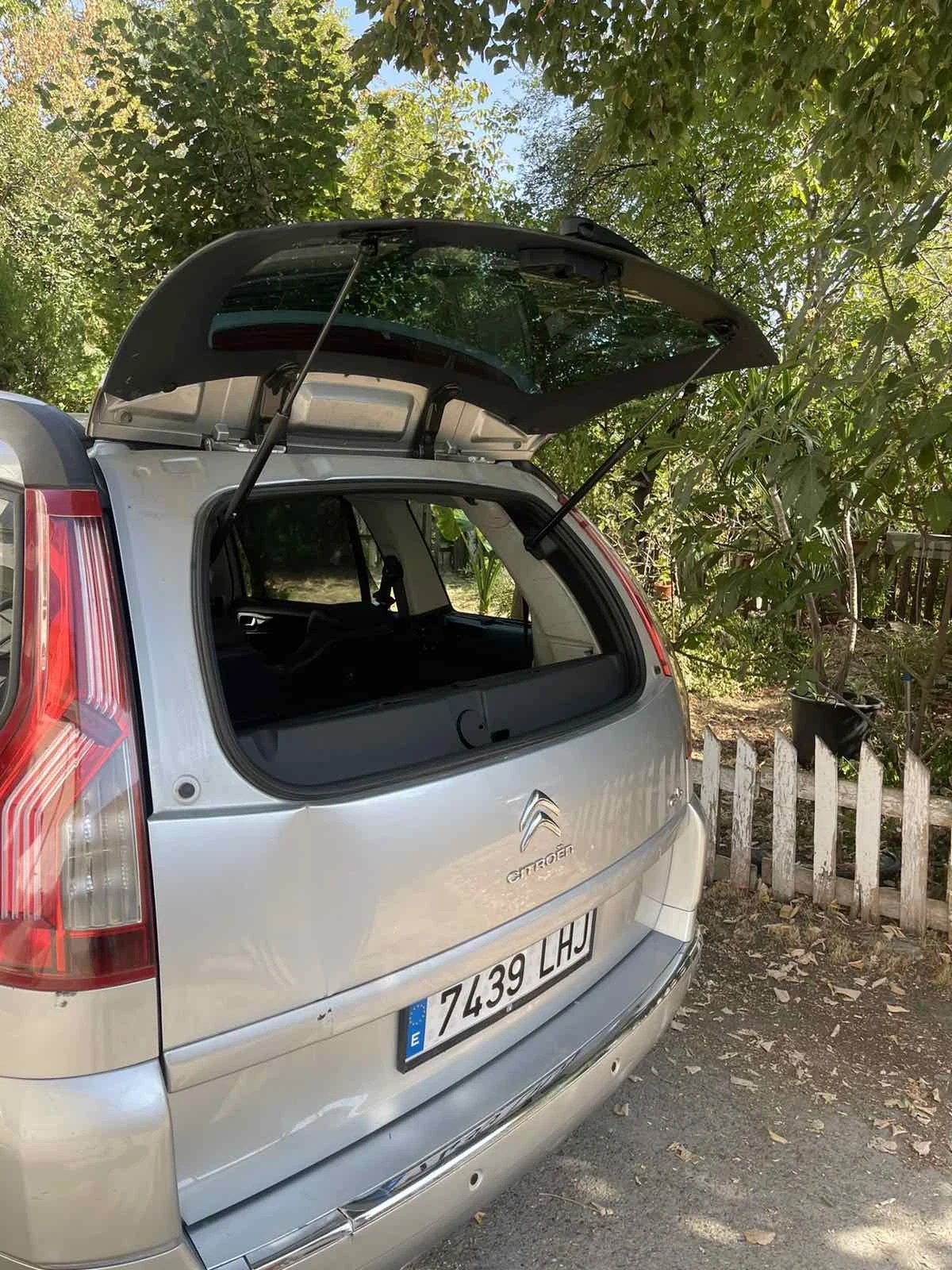 Citroen Grand C4 Picasso 2.0 HDI Exclusive  | Mobile.bg   13