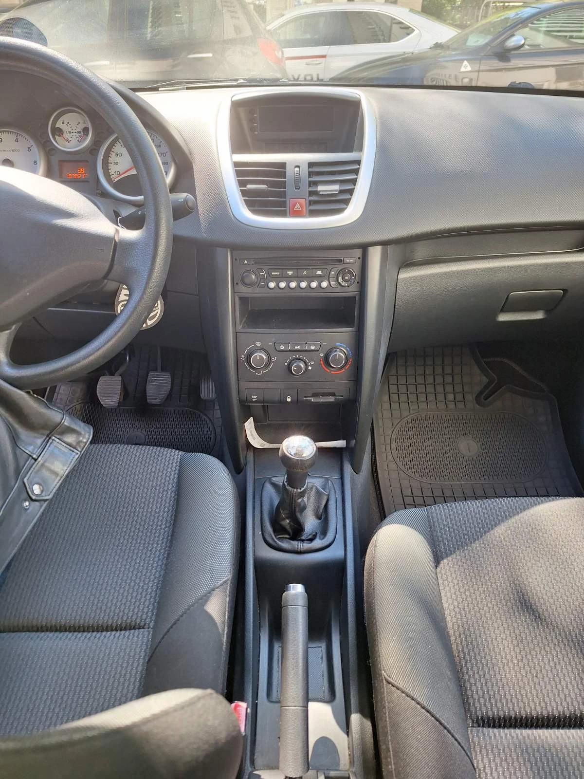 Peugeot 207  - изображение 7