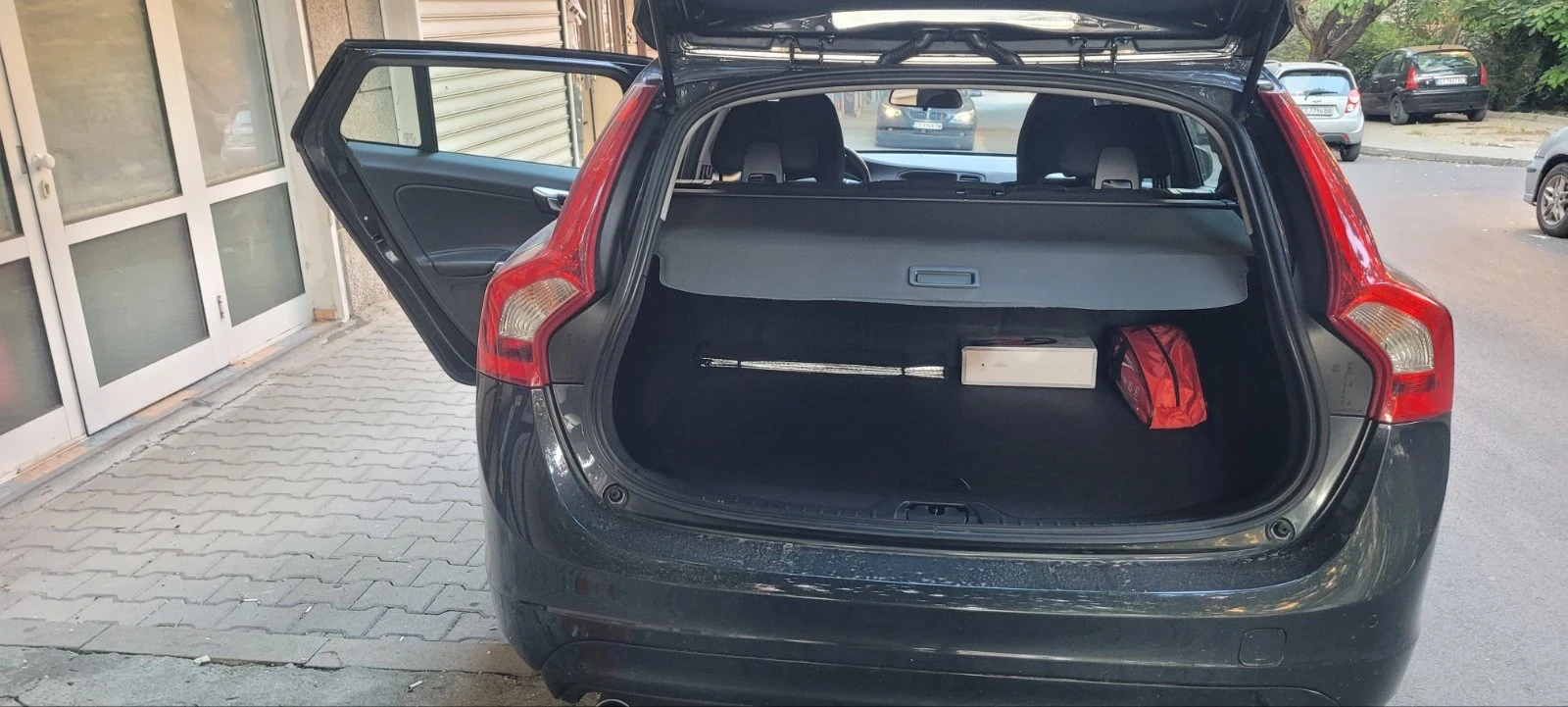 Volvo V60  - изображение 10