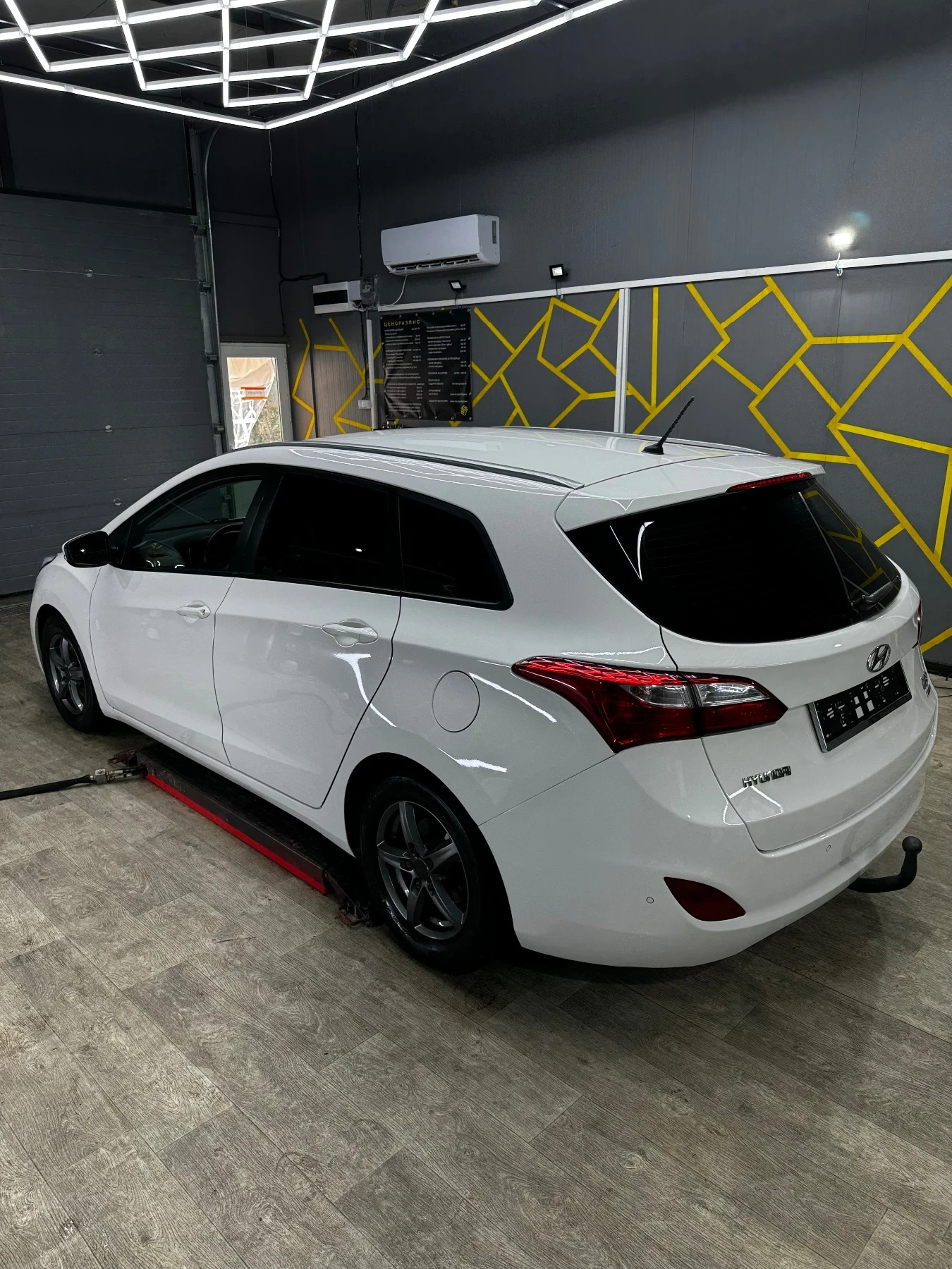 Hyundai I30 1.4 CRDi 2014 - изображение 3