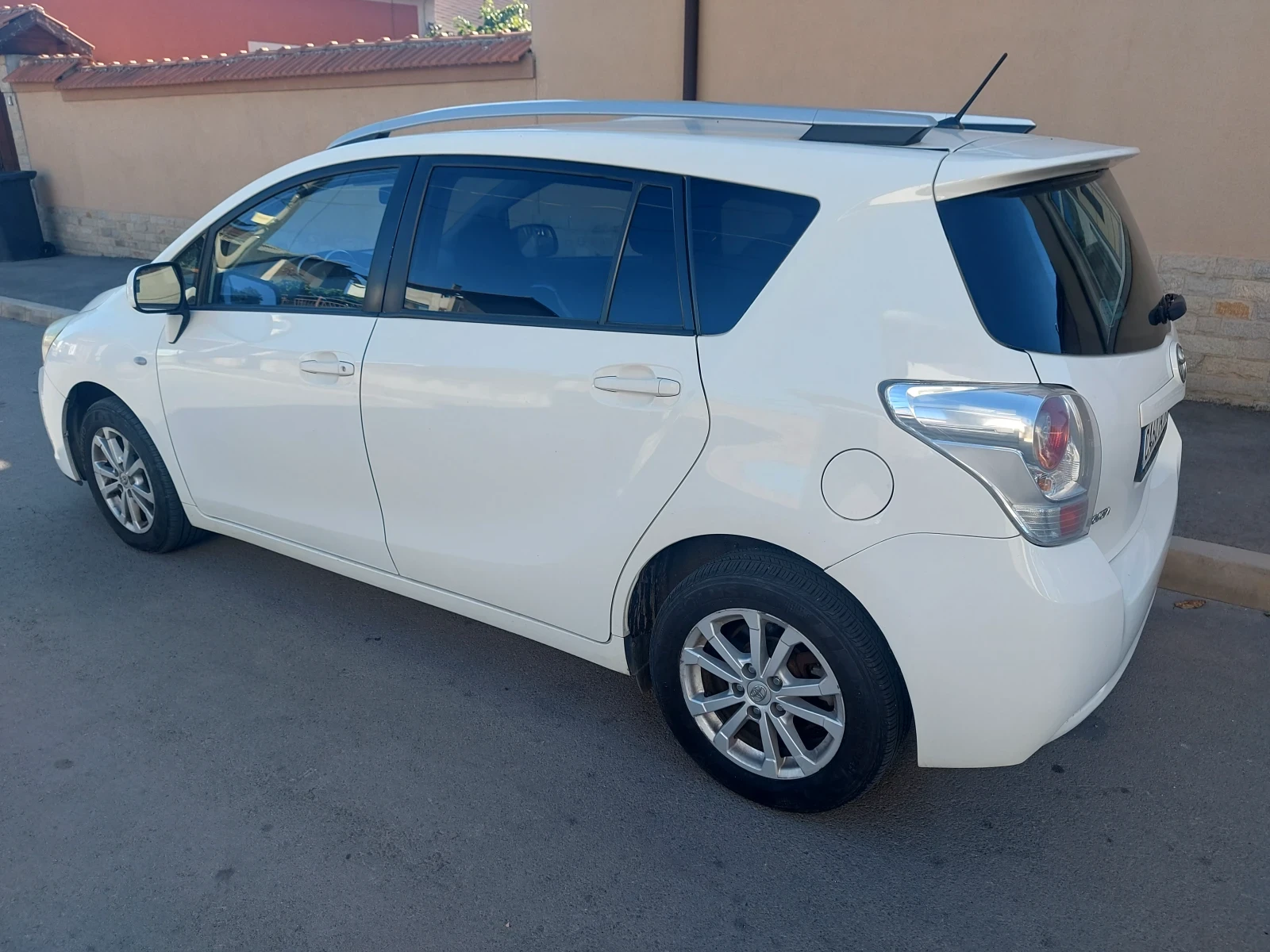 Toyota Verso | Mobile.bg   11