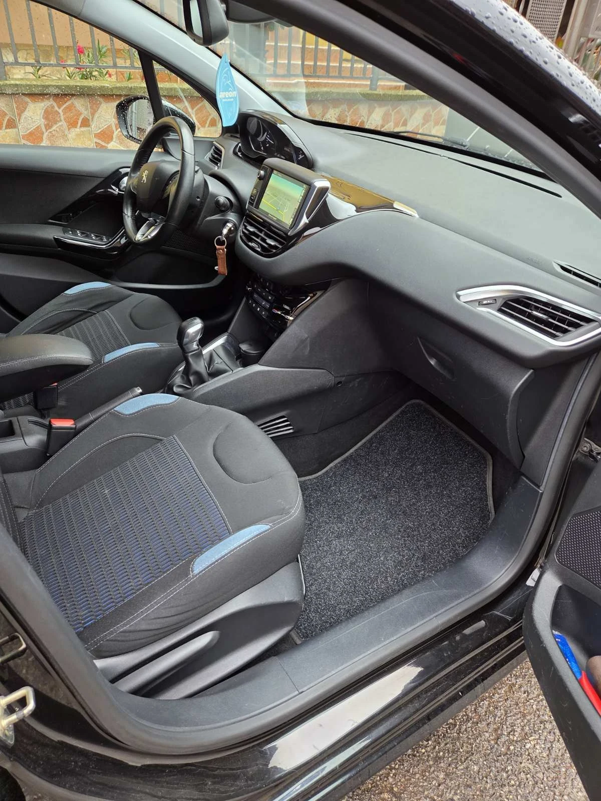 Peugeot 208 1.4HDI ALLURE | Mobile.bg   14