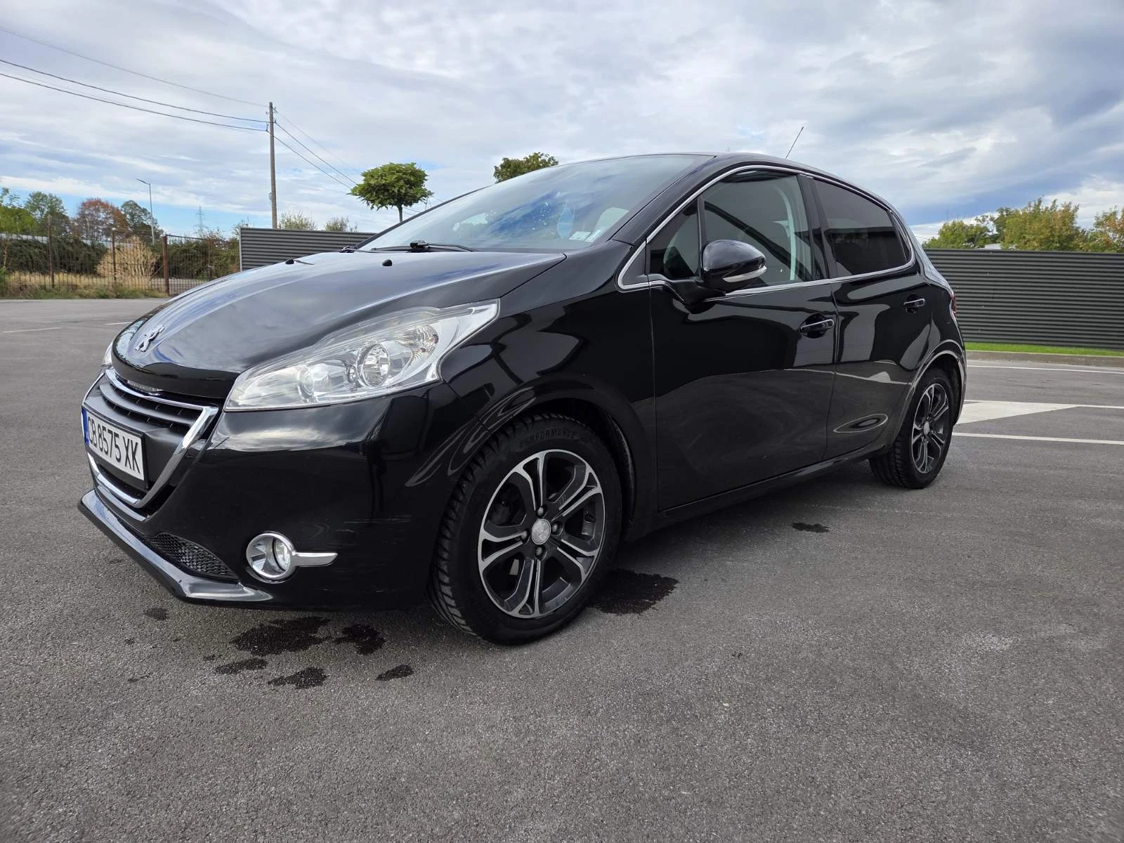 Peugeot 208 1.4HDI ALLURE | Mobile.bg   1