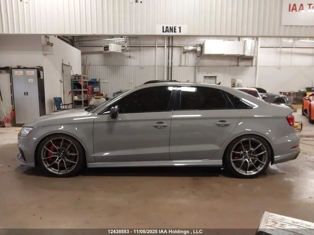 Audi Rs3 * CARFAX *    | Mobile.bg   14