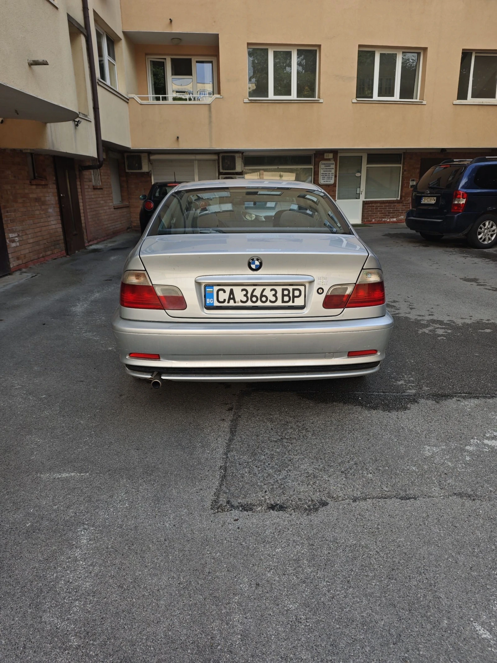 BMW 318 CI, снимка 7 - Автомобили и джипове - 55418394