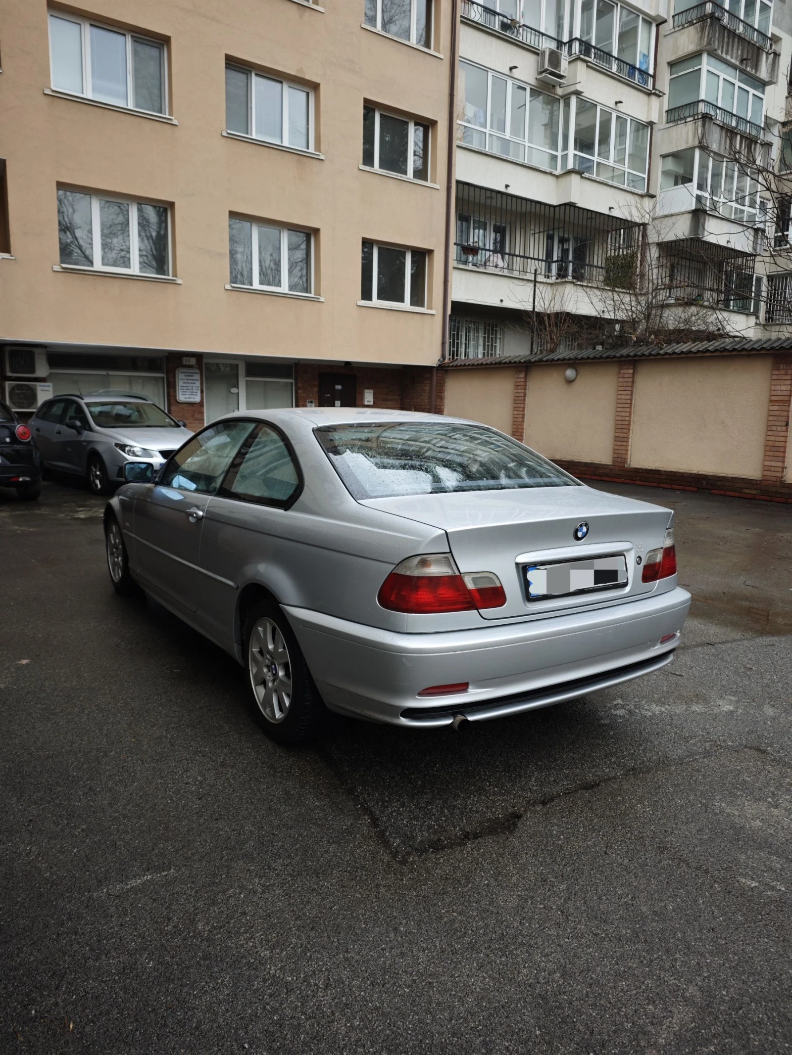 BMW 318 CI - изображение 6