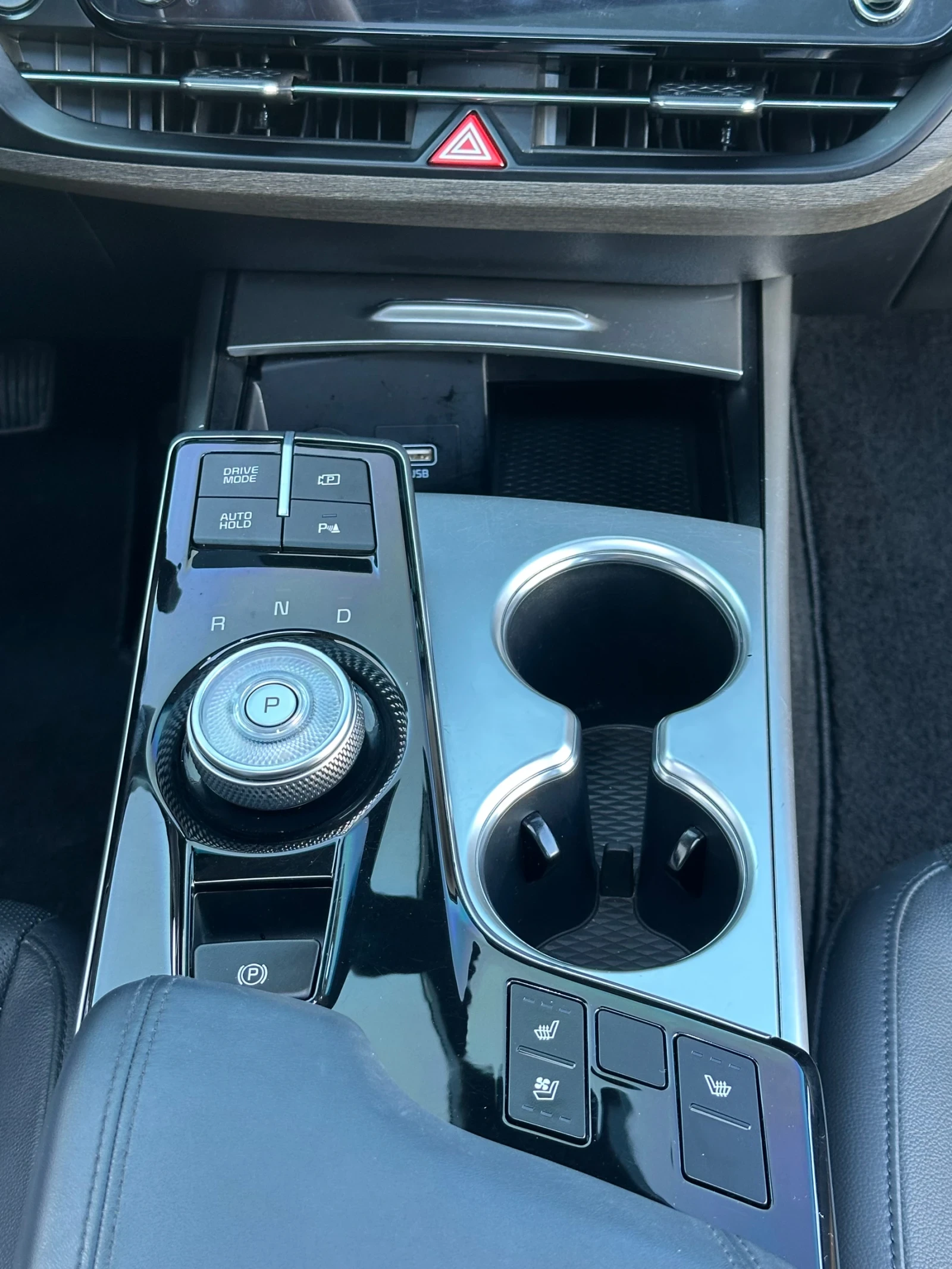 Kia K8 3.5 LPI, снимка 14 - Автомобили и джипове - 54404823