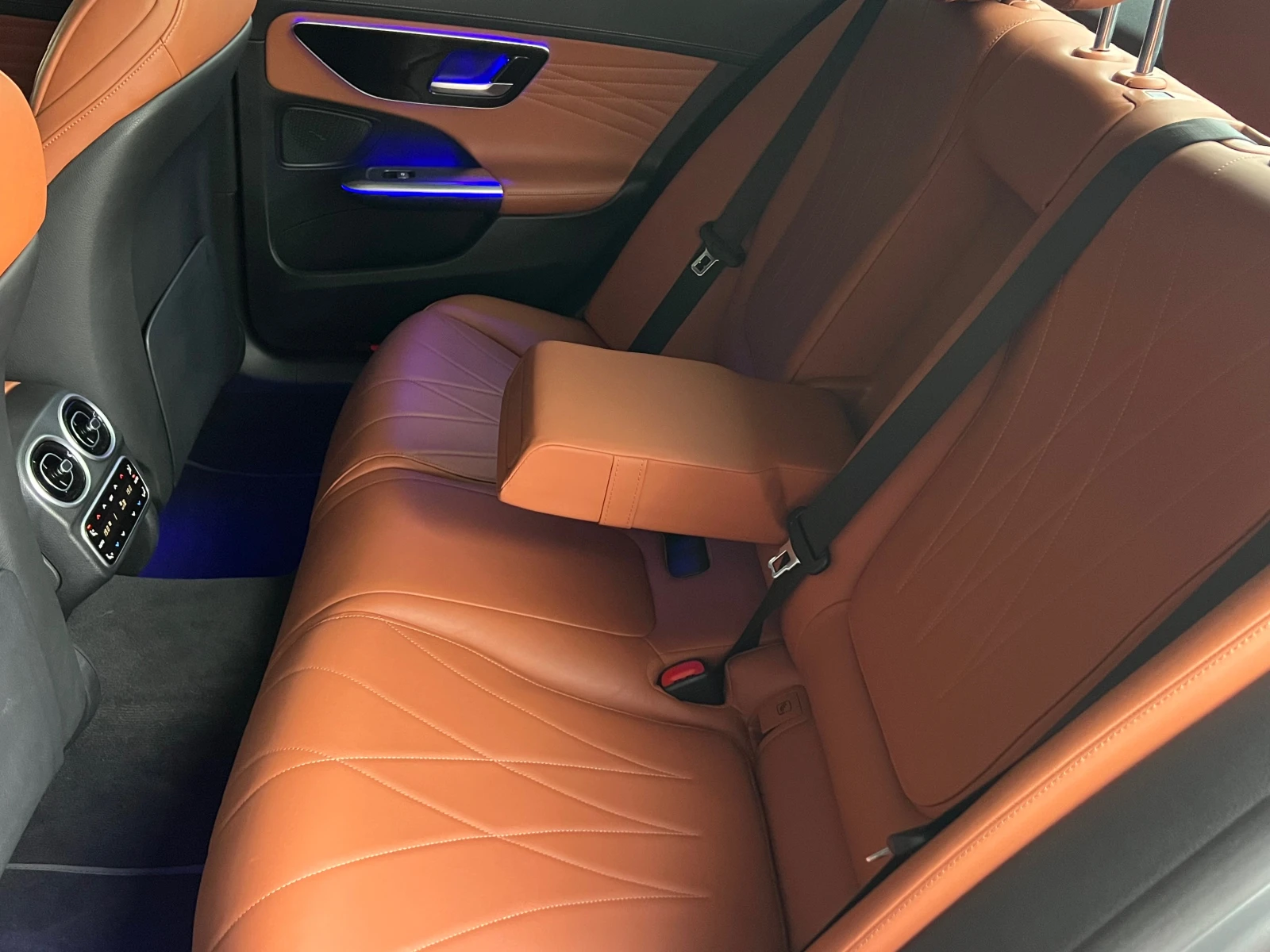 Mercedes-Benz C 300 d, 9G, MAGNO GRAY, AMG LINE, PANO, HEAD-UP, NIGHT  | Mobile.bg � ����������� 15