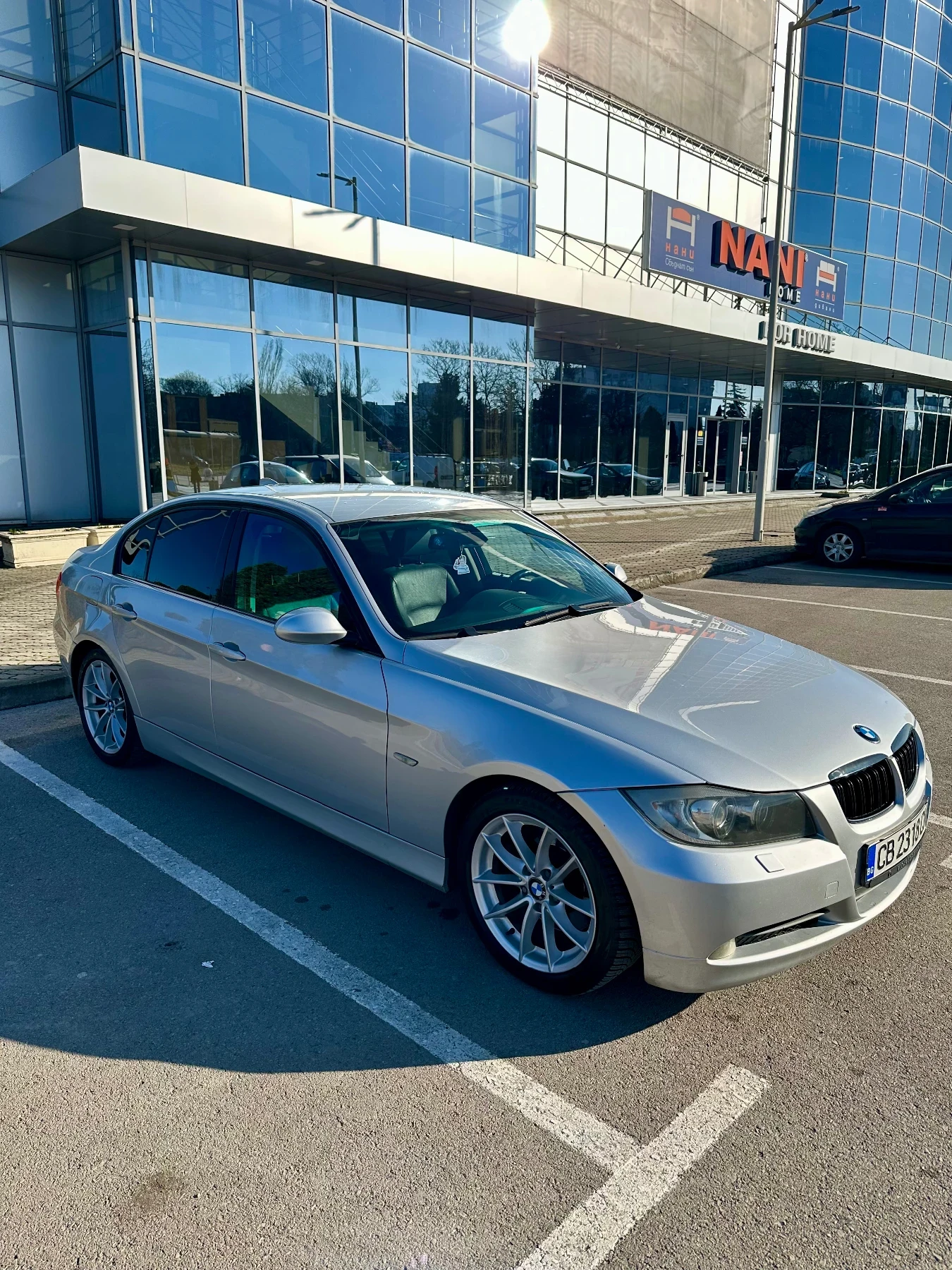BMW 330 xi, снимка 4 - Автомобили и джипове - 54998379