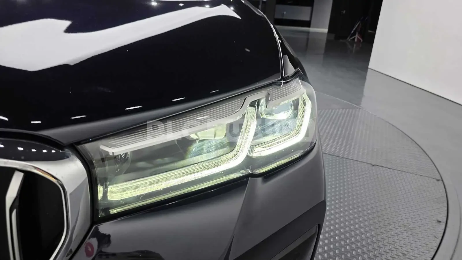 BMW 530, снимка 5 - Автомобили и джипове - 55059152