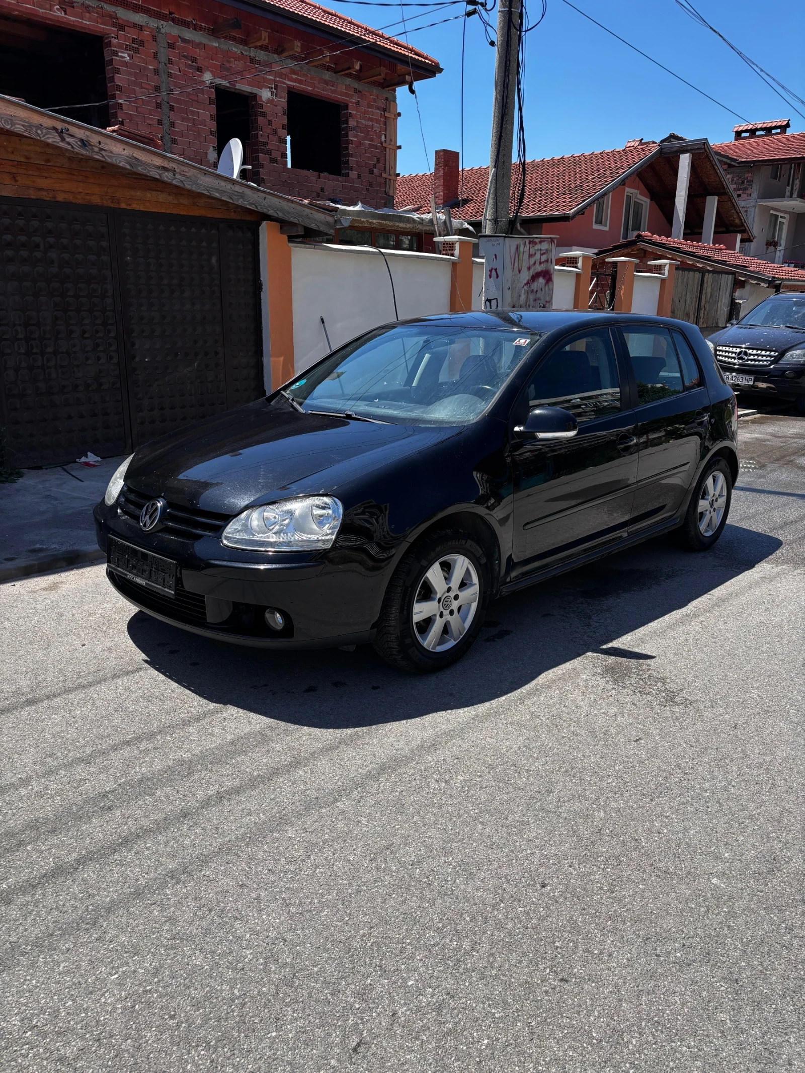 VW Golf, снимка 2 - Автомобили и джипове - 55080138