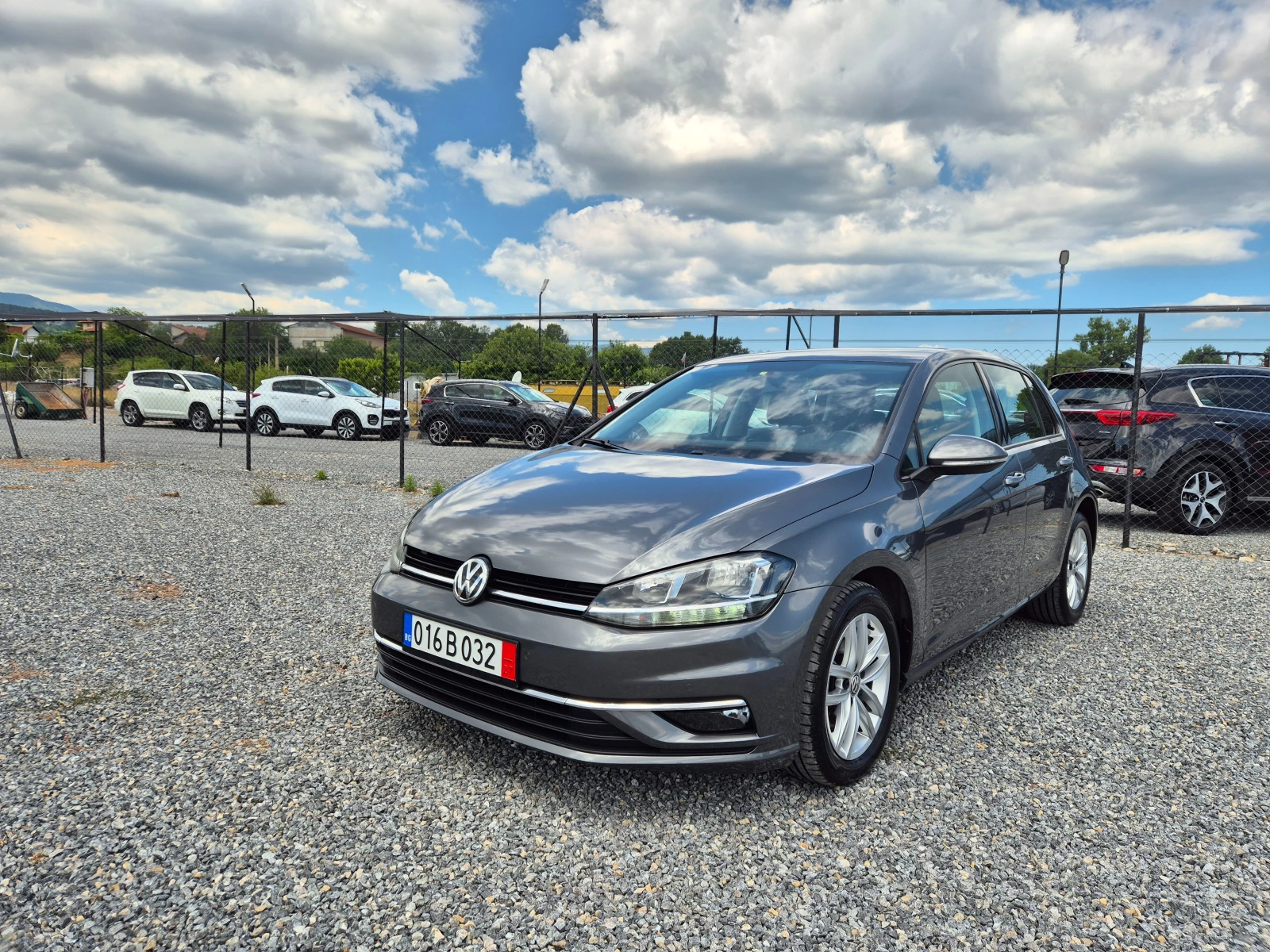VW Golf 1.6TDI* 7.5* AUTOMAT* NAVI* , снимка 8 - Автомобили и джипове - 55157320