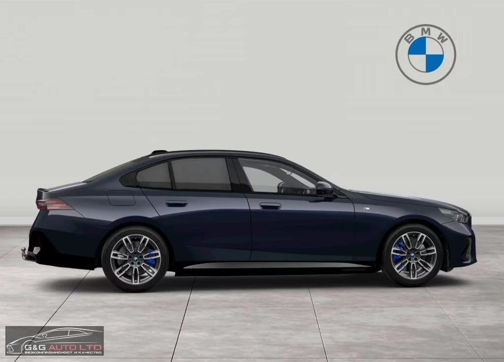 BMW 550 e/xDRIVE/489HP/M SPORT/360/HUD/LED/H&K/MEMO/540z, снимка 8 - Автомобили и джипове - 55171875