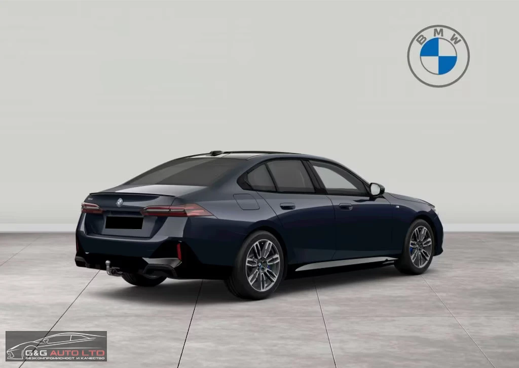 BMW 550 e/xDRIVE/489HP/M SPORT/360/HUD/LED/H&K/MEMO/540z, снимка 5 - Автомобили и джипове - 55171875