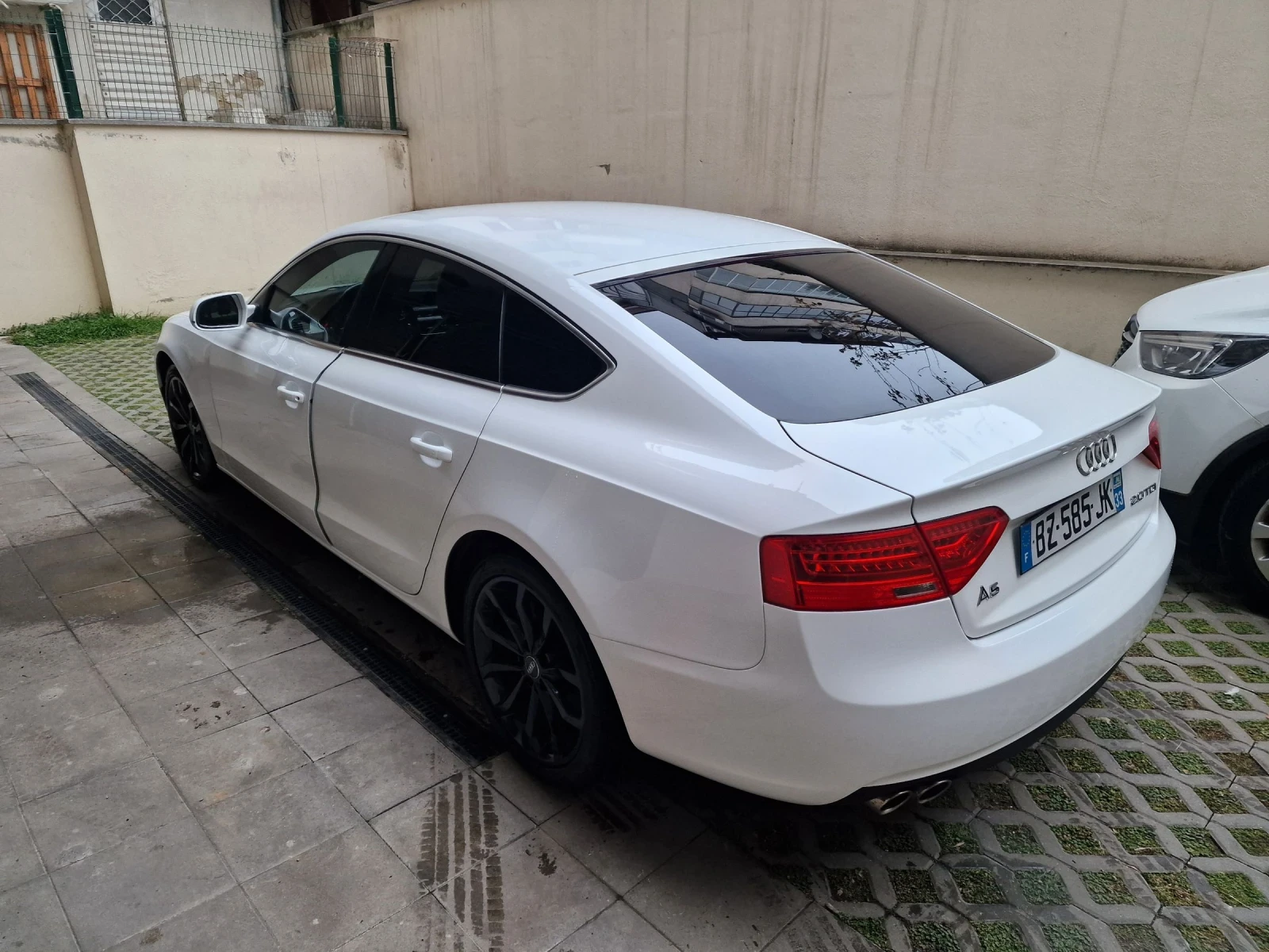 Audi A5 2.0TDI, снимка 2 - Автомобили и джипове - 55175004